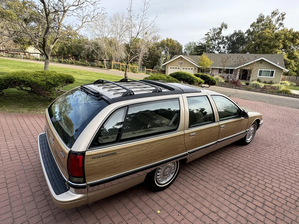 1996 Buick Roadmaster - Image 7 of 31