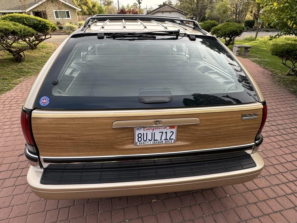 1996 Buick Roadmaster - Image 15 of 31