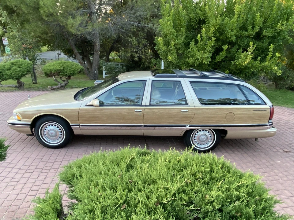 1996 Buick Roadmaster - Image 23 of 31