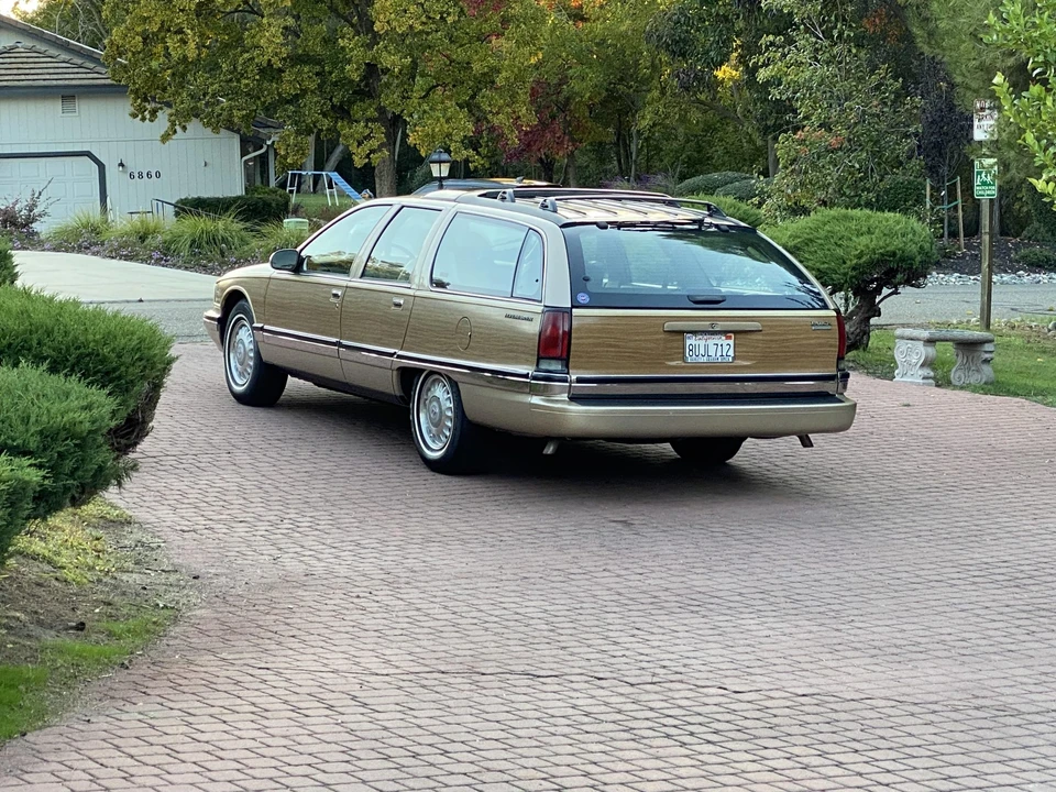 1996 Buick Roadmaster - Image 17 of 31