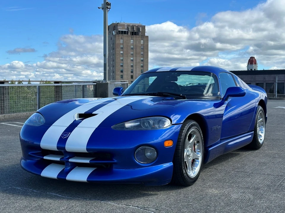 1996 Dodge Viper GTS 2nd Gen - Image 10 of 31