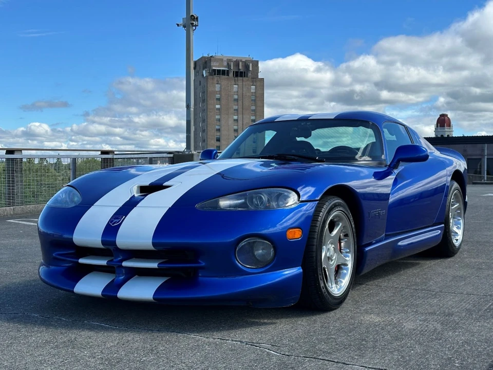 1996 Dodge Viper GTS 2nd Gen - Image 11 of 31