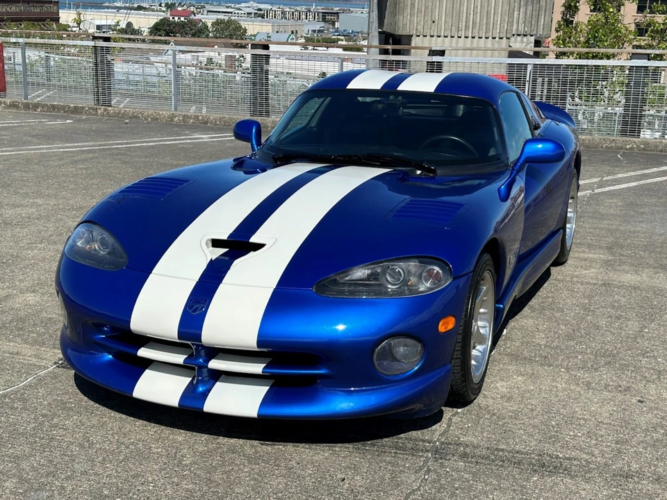 1996 Dodge Viper GTS 2nd Gen - Image 19 of 31