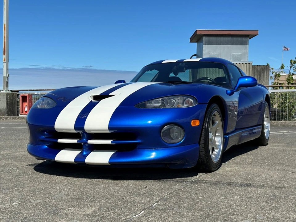 1996 Dodge Viper GTS 2nd Gen - Image 22 of 31