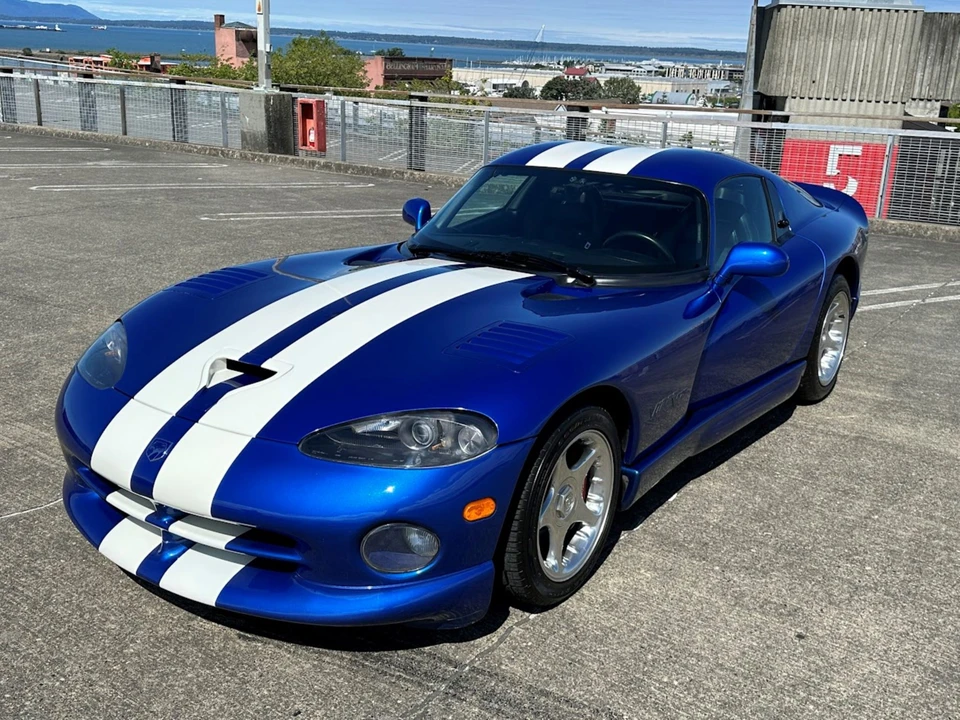 1996 Dodge Viper GTS 2nd Gen - Image 12 of 31