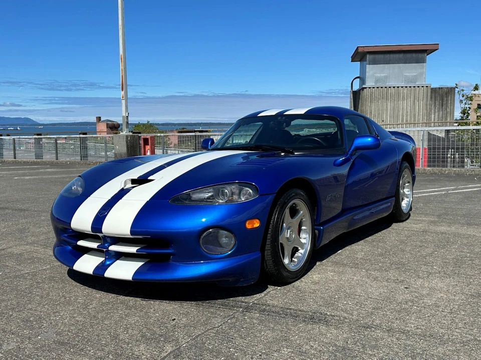 1996 Dodge Viper GTS 2nd Gen - Image 14 of 31