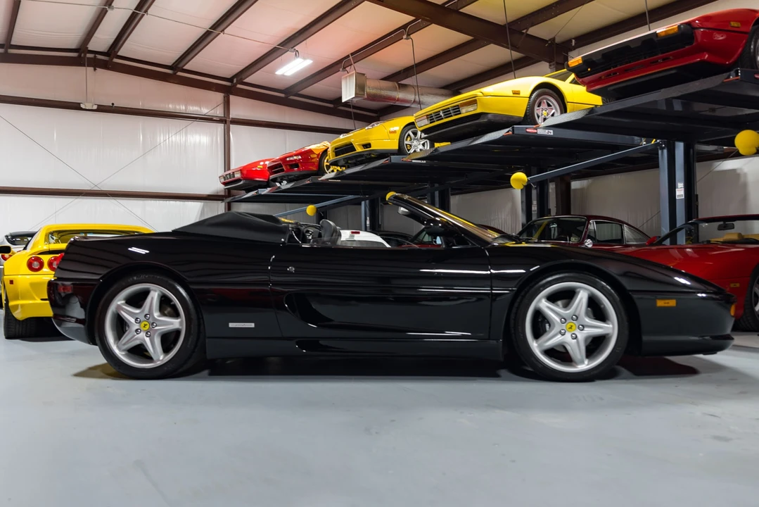 1996 Ferrari F355 Spider - Image 15 of 31