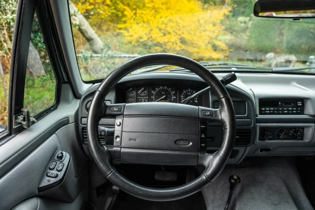 1996 Ford Bronco 5th Gen - Image 5 of 9