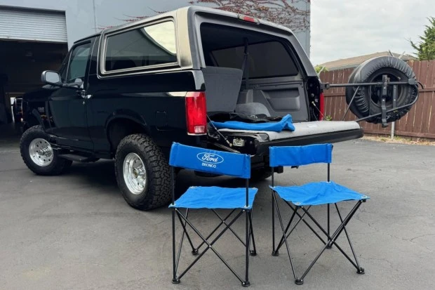1996 Ford Bronco 5th Gen - Image 9 of 9