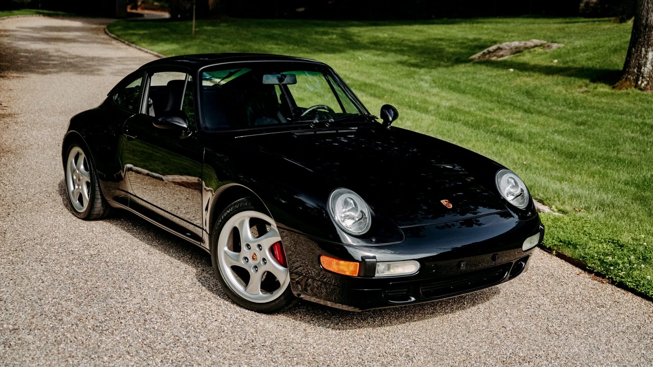 1996 Porsche 993 Carrera 4S - Image 23 of 31