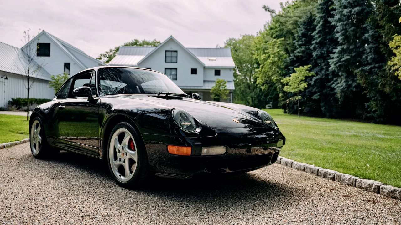 1996 Porsche 993 Carrera 4S - Image 26 of 31