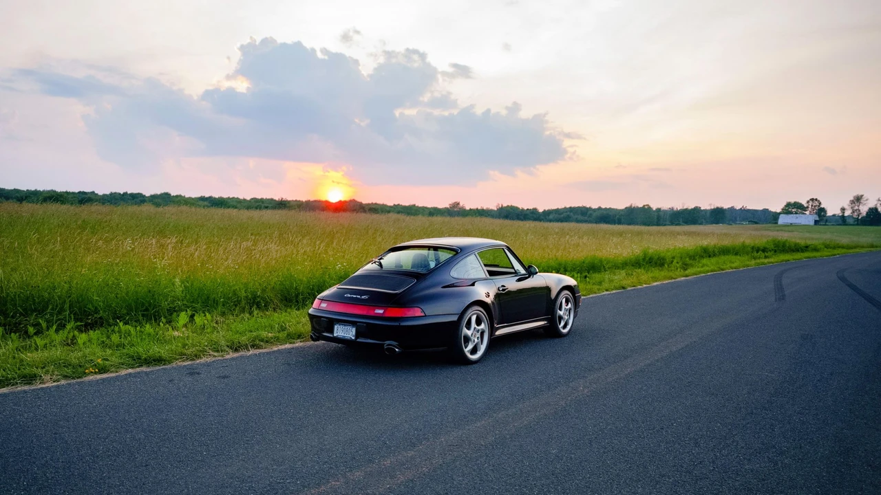 1996 Porsche 993 Carrera 4S - Image 21 of 31