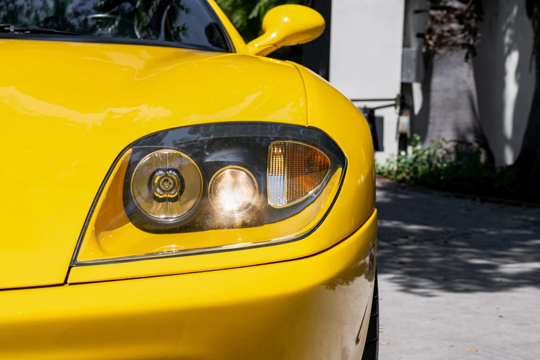 1997 Ferrari 550 Maranello - Image 25 of 31