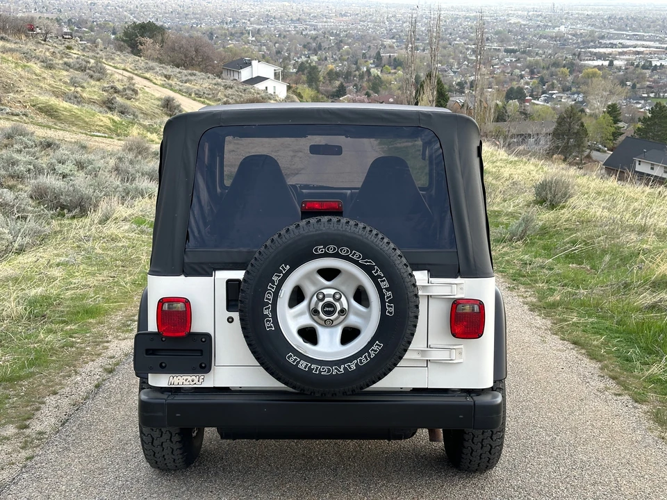 1997 Jeep TJ Wrangler - Image 3 of 31