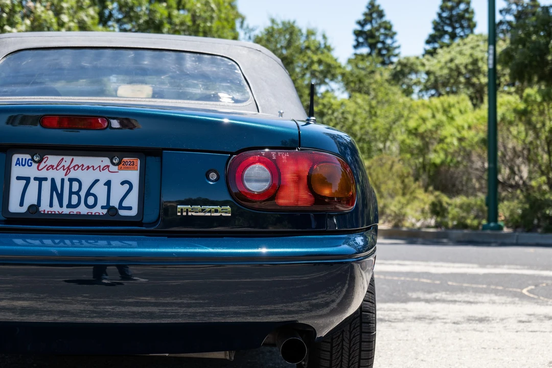 1997 Mazda NA MX-5 Miata - Image 25 of 31