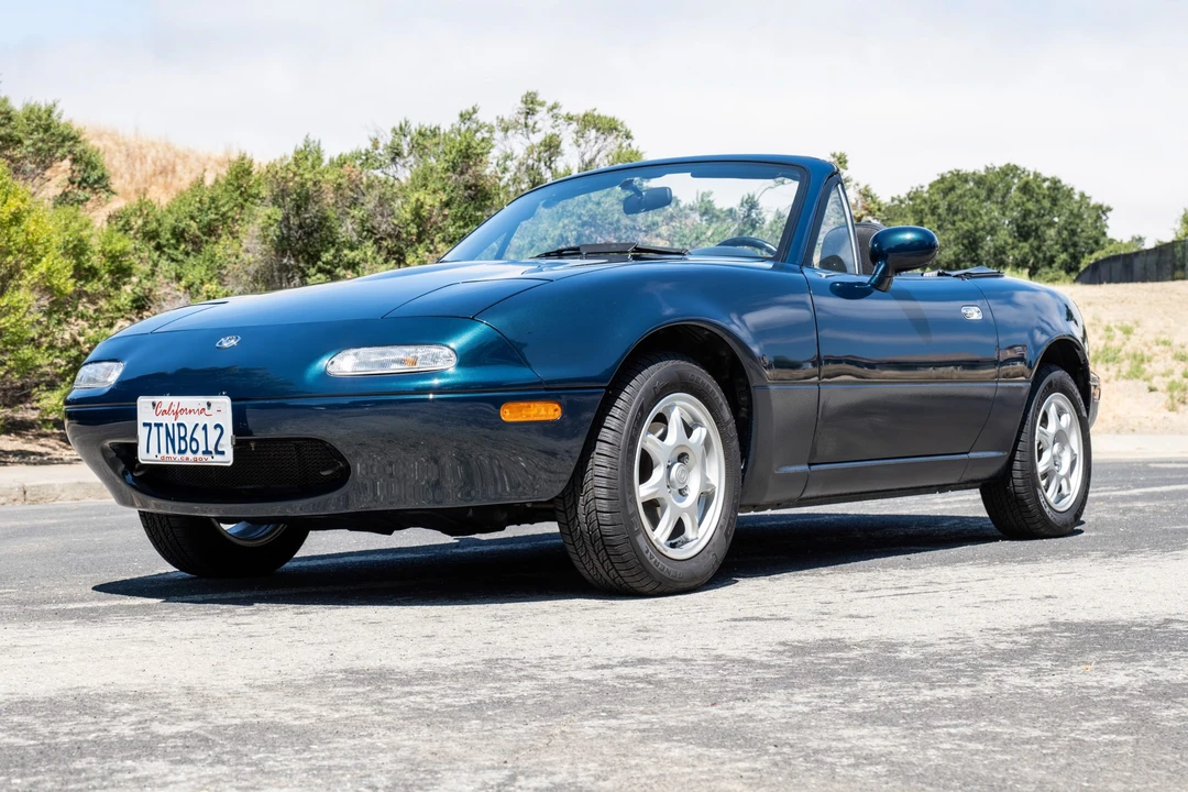 1997 Mazda NA MX-5 Miata - Image 2 of 31