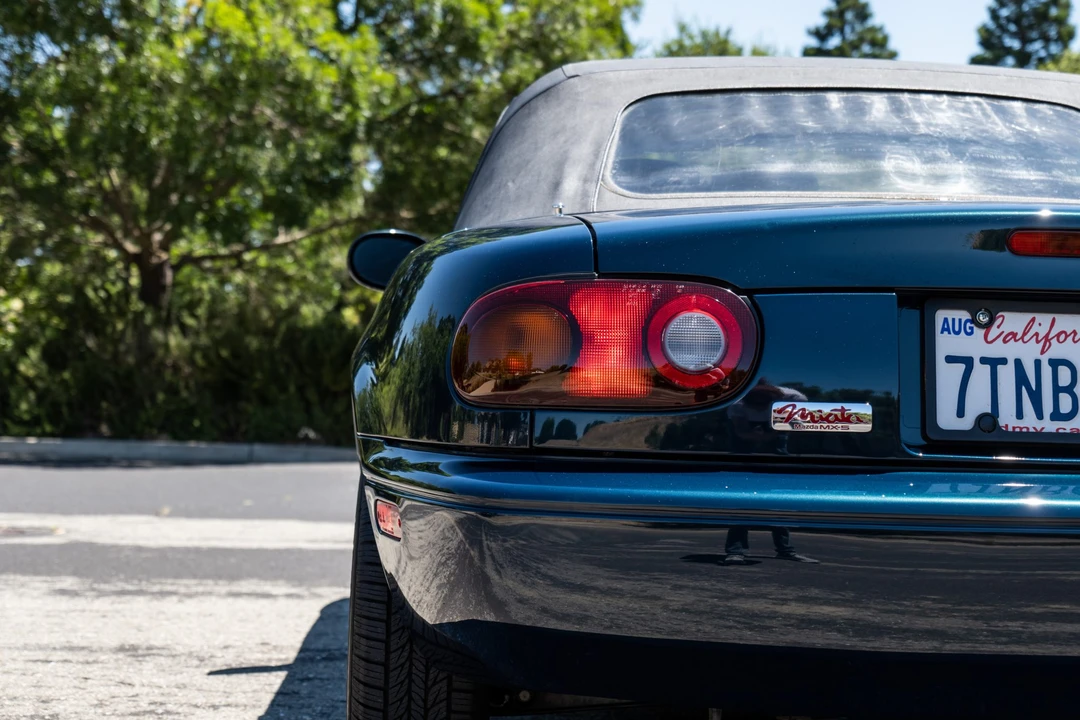 1997 Mazda NA MX-5 Miata - Image 24 of 31