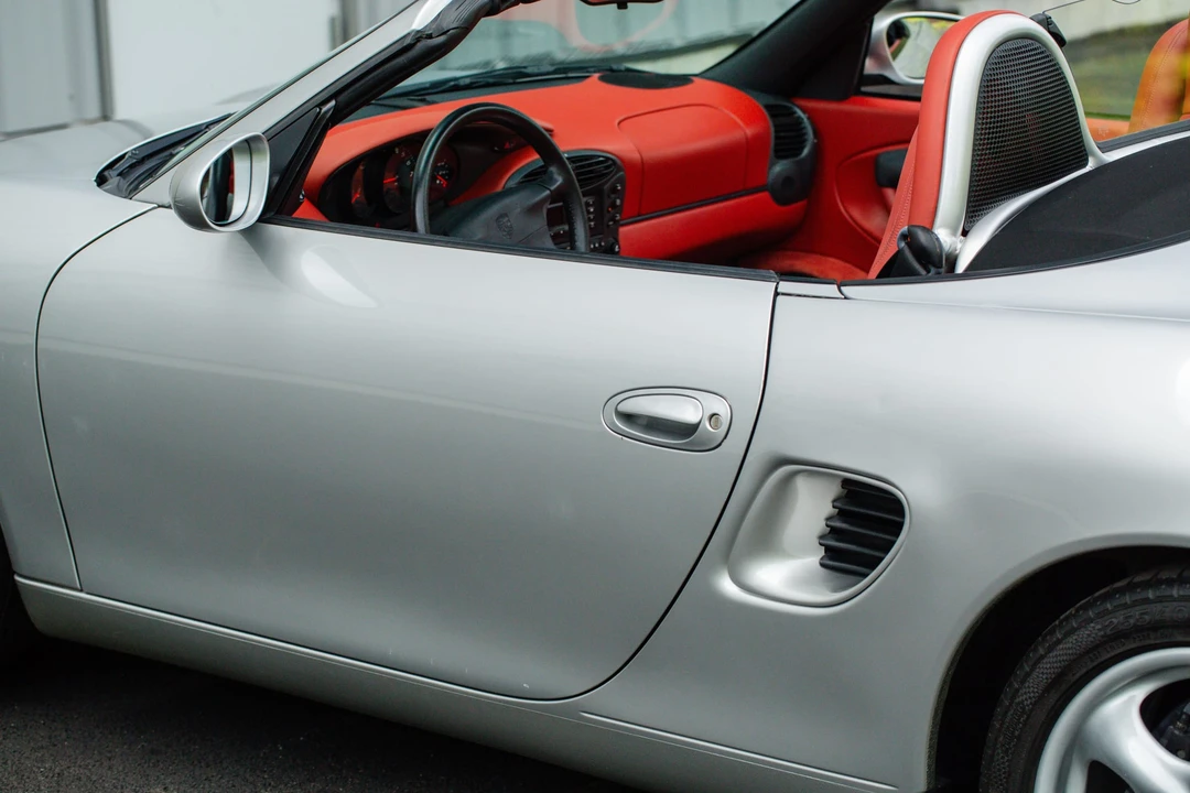 1997 Porsche 986 Boxster - Image 25 of 31