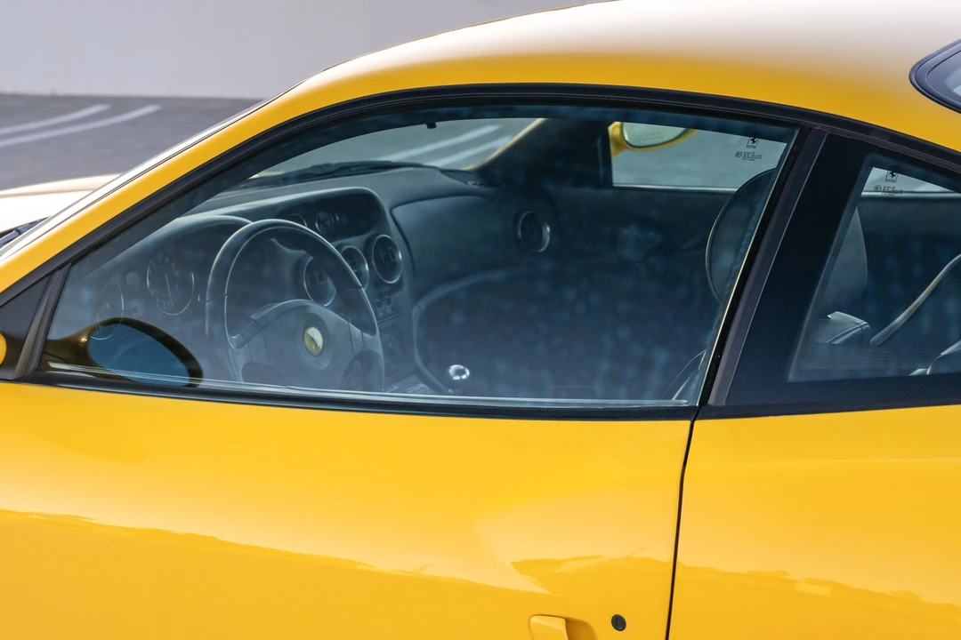 1998 Ferrari 550 Maranello - Image 18 of 31