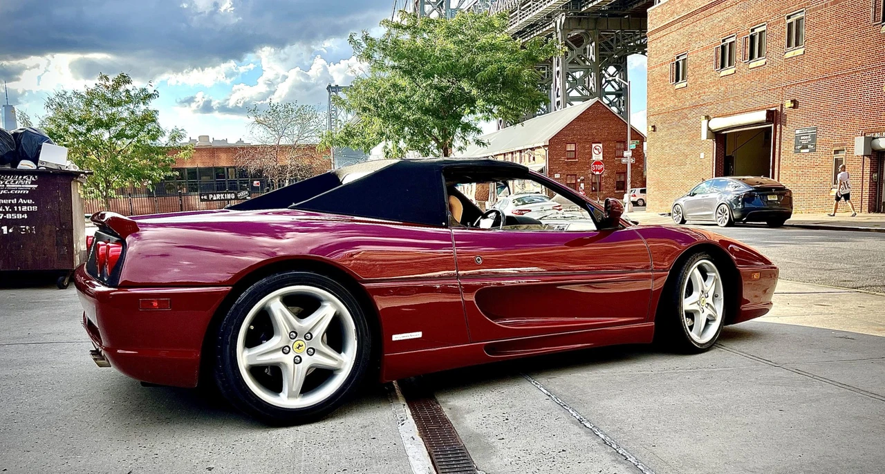 1998 Ferrari F355 Spider - Image 26 of 31