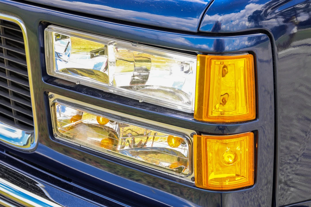 1998 GMC Sierra 1st Gen - Image 12 of 31