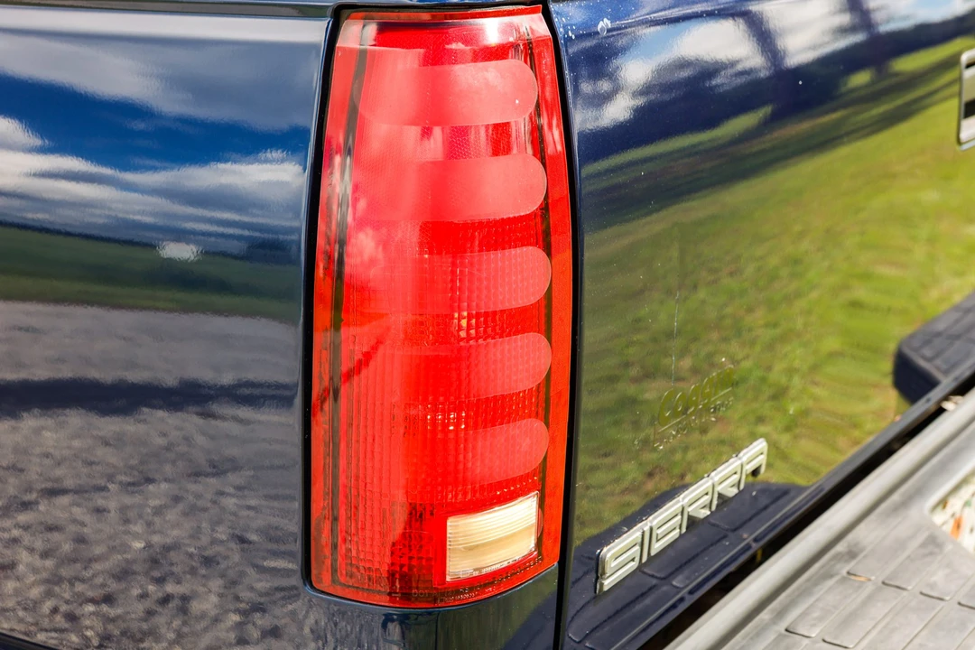 1998 GMC Sierra 1st Gen - Image 23 of 31