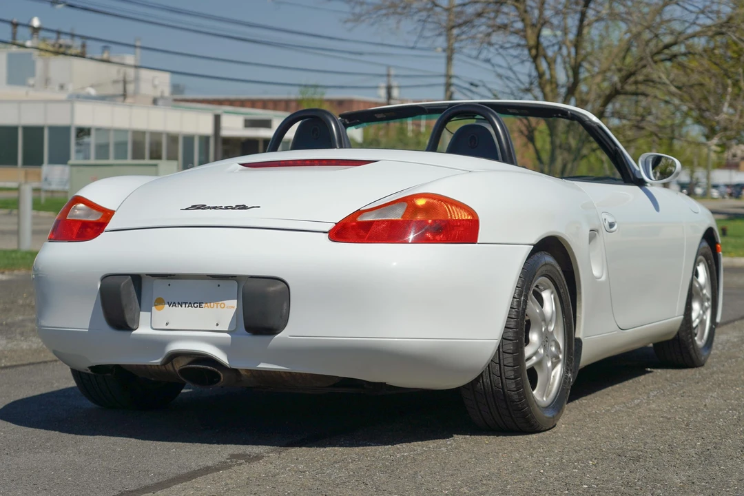 1998 Porsche 986 Boxster - Image 19 of 31