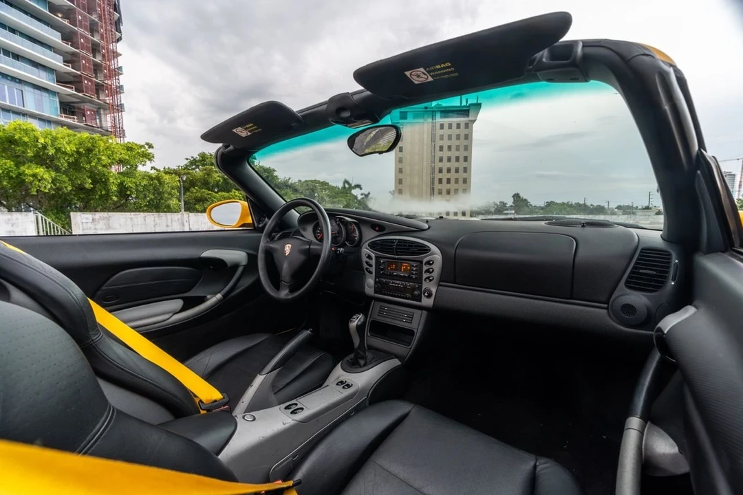 1999 Porsche 986 Boxster - Image 19 of 31