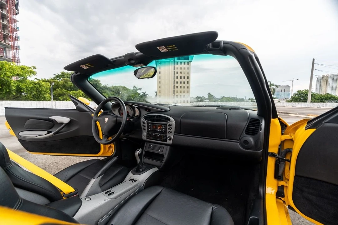 1999 Porsche 986 Boxster - Image 28 of 31