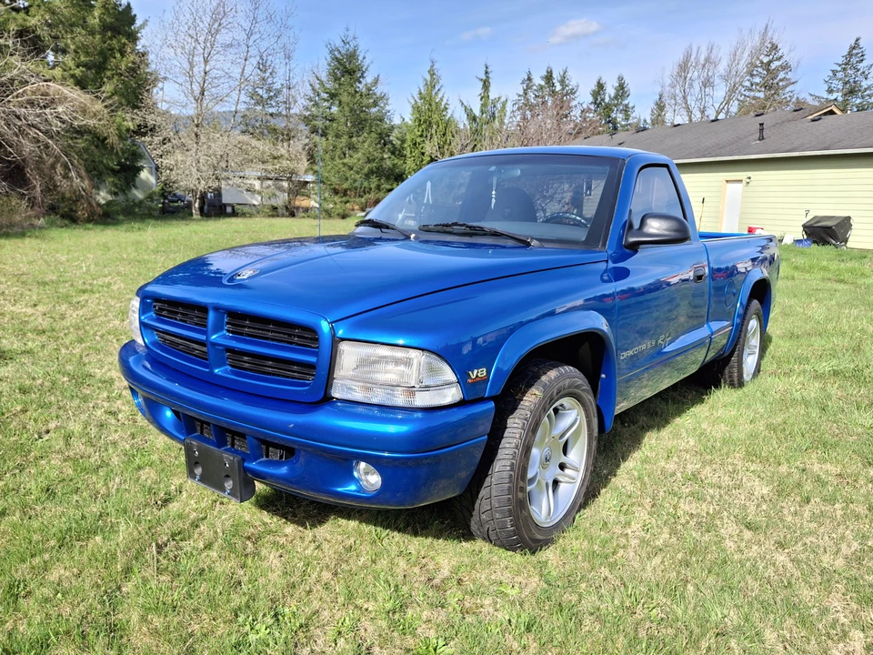 1999 Dodge Dakota 2nd Gen - Image 2 of 31
