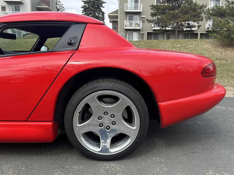 1999 Dodge Viper 2nd Gen - Image 14 of 31