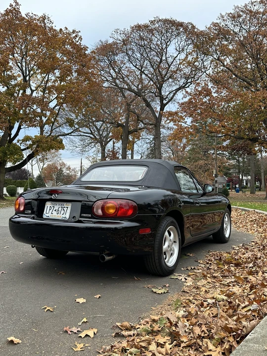 1999 Mazda NB MX-5 Miata - Image 12 of 31