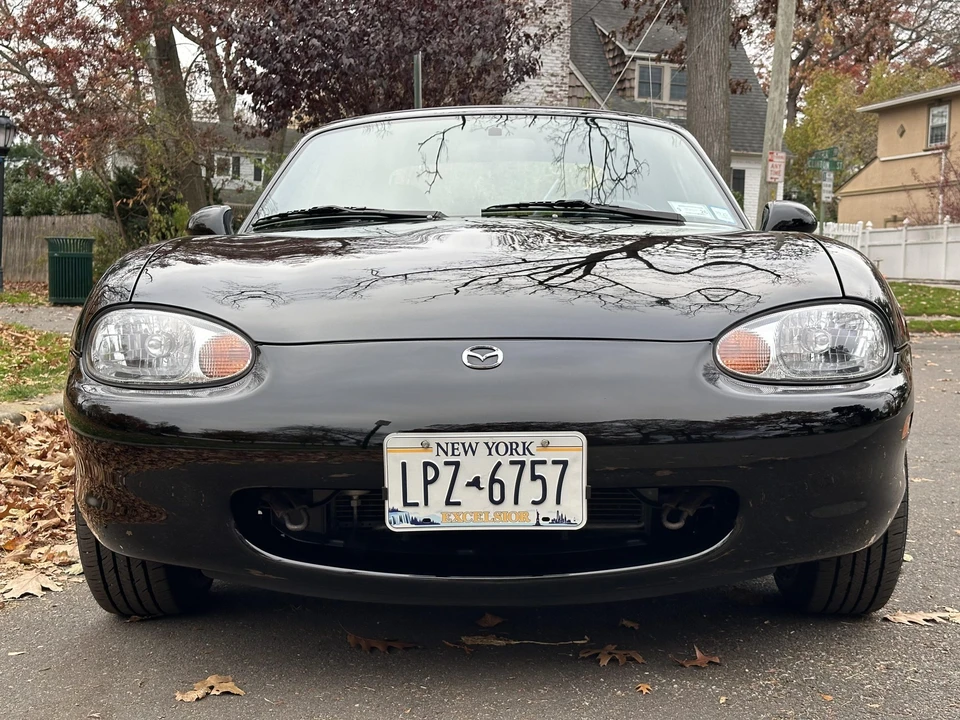 1999 Mazda NB MX-5 Miata - Image 8 of 31