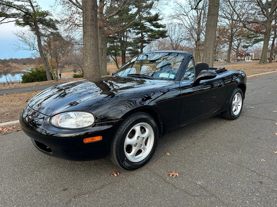 1999 Mazda NB MX-5 Miata - Image 25 of 31