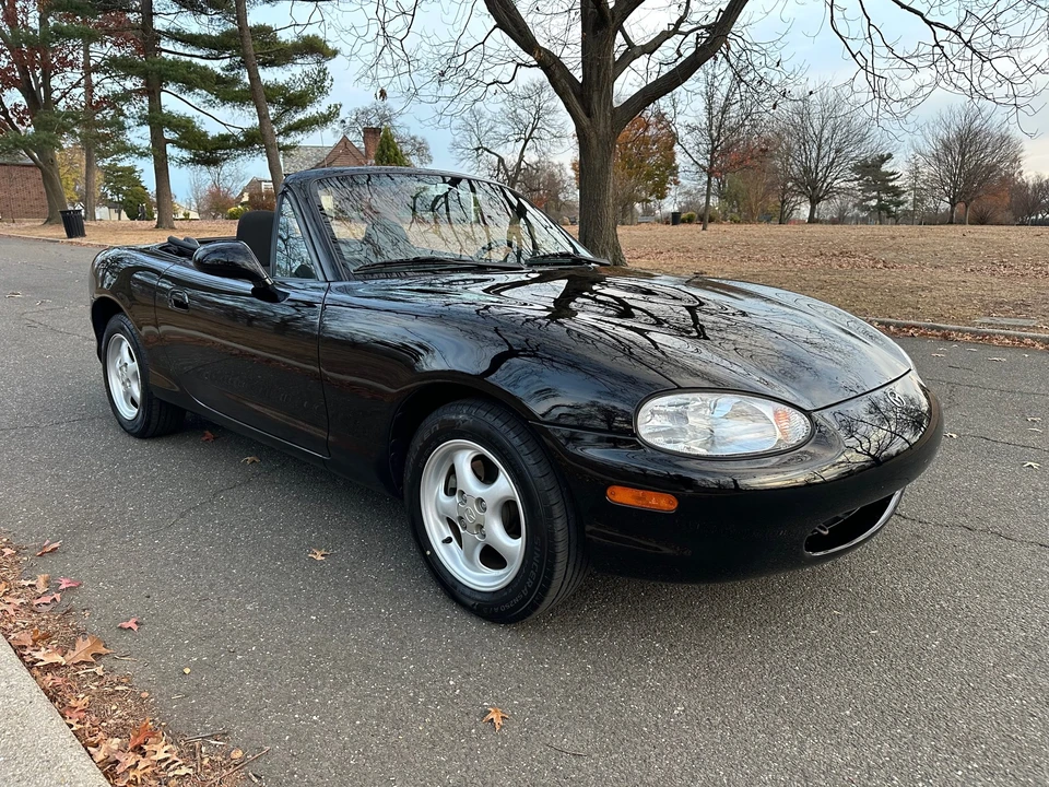 1999 Mazda NB MX-5 Miata - Image 23 of 31