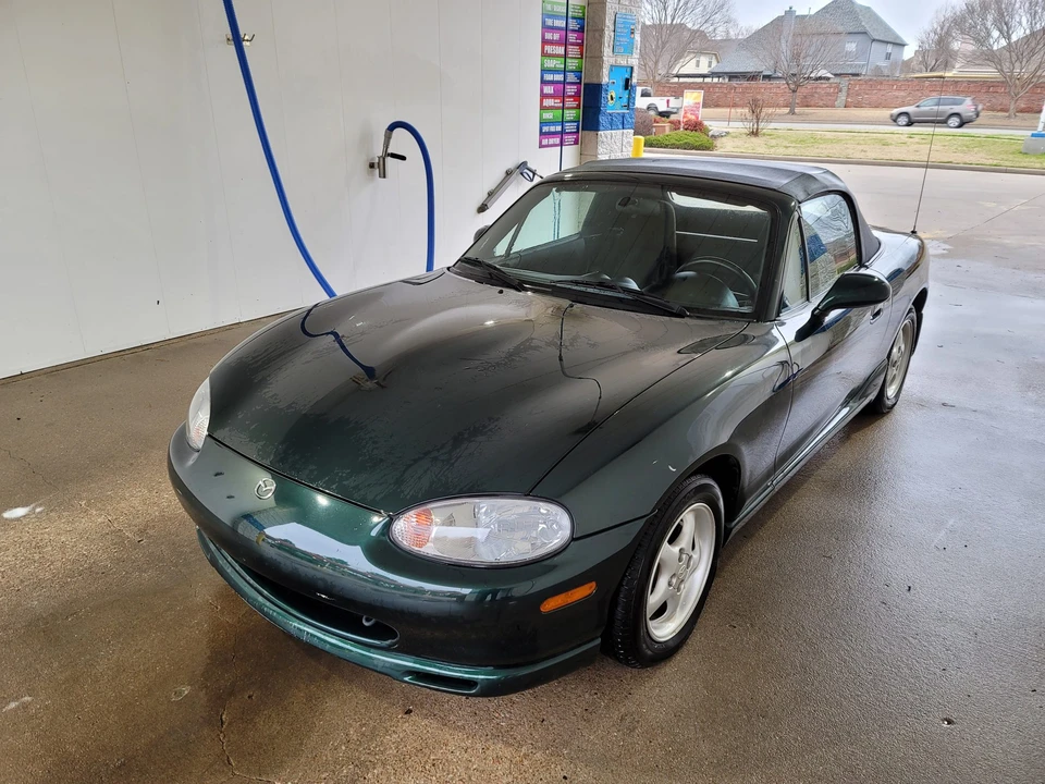 1999 Mazda NB MX-5 Miata - Image 5 of 31