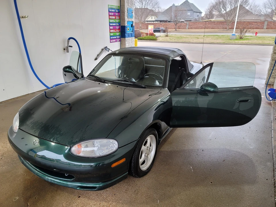 1999 Mazda NB MX-5 Miata - Image 6 of 31
