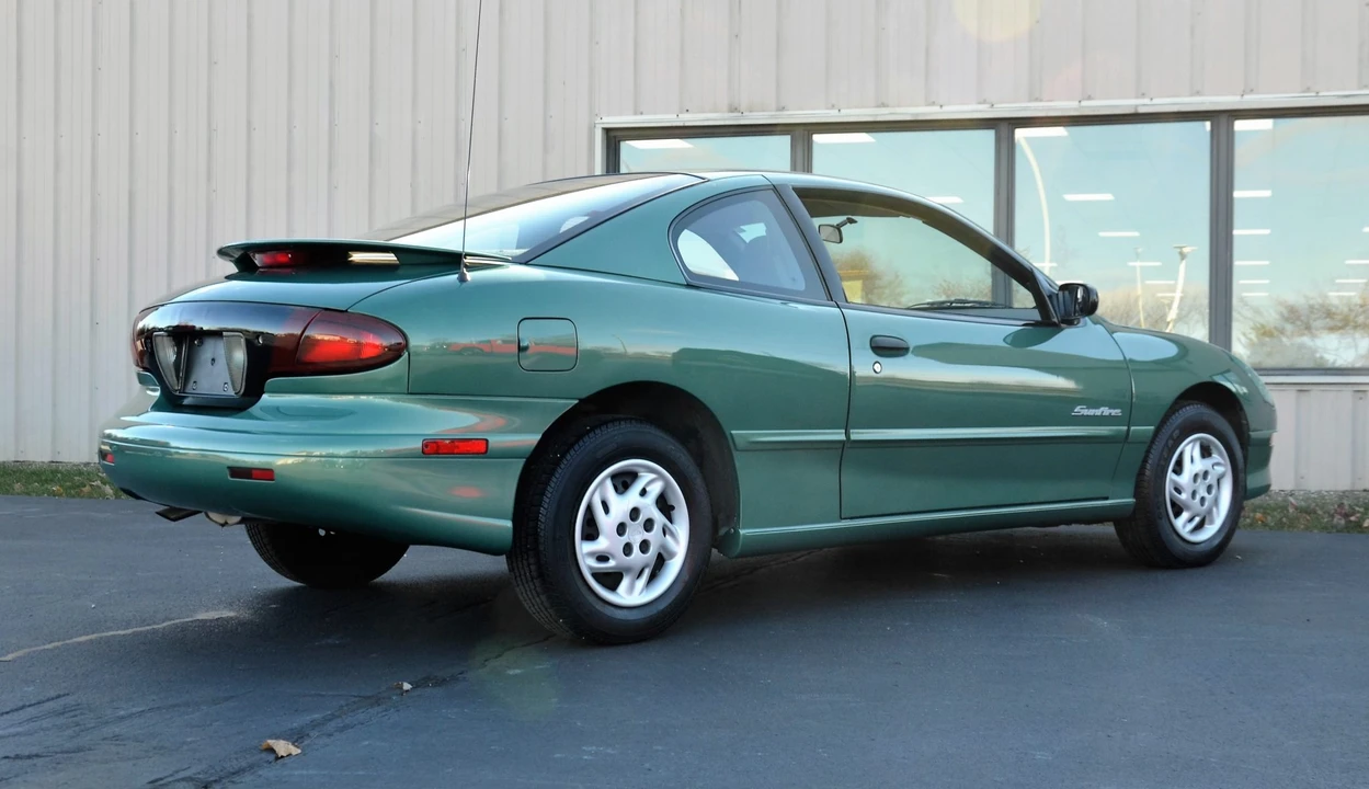 1999 Pontiac Sunfire - Image 18 of 31