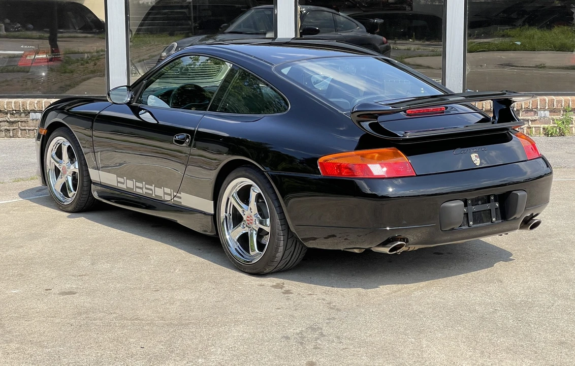1999 Porsche 996 Carrera - Image 19 of 31