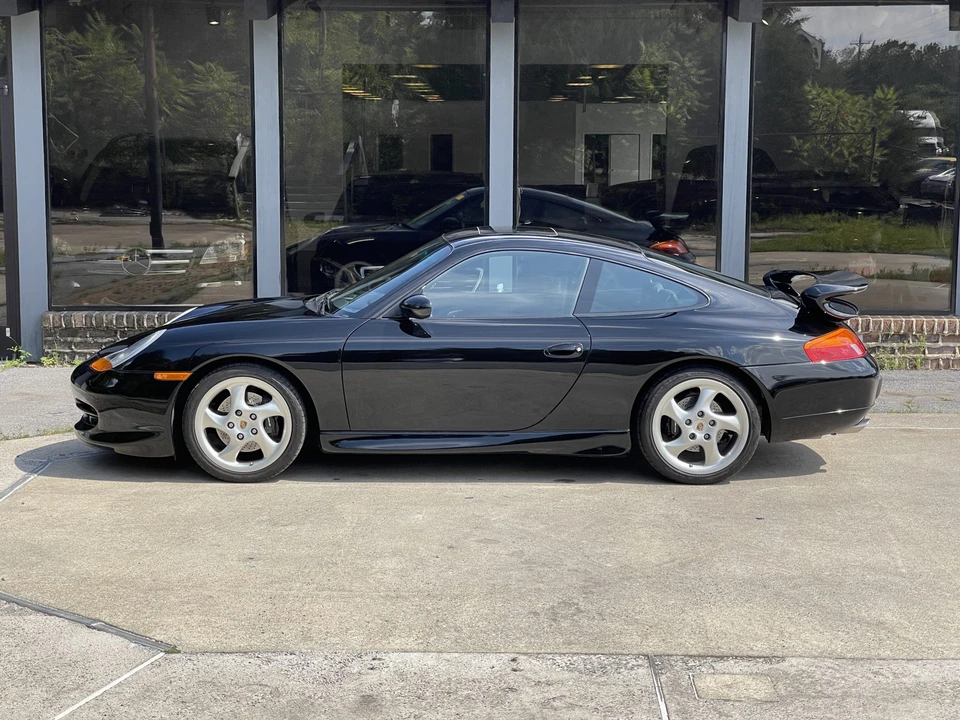 1999 Porsche 996 Carrera - Image 9 of 31
