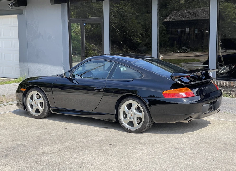 1999 Porsche 996 Carrera - Image 12 of 31