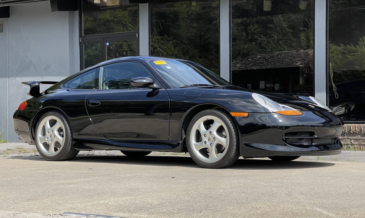 1999 Porsche 996 Carrera - Image 27 of 31