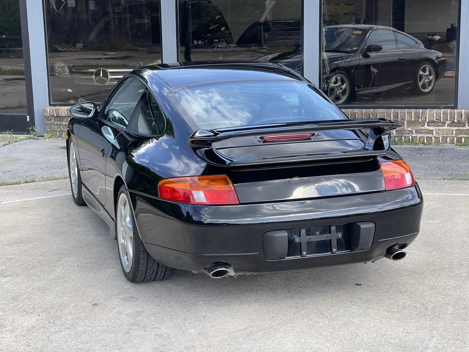 1999 Porsche 996 Carrera - Image 13 of 31