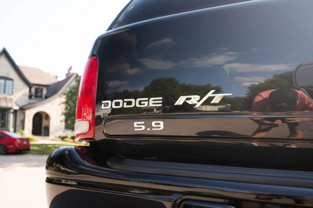 2000 Dodge Durango 1st Gen - Image 29 of 31