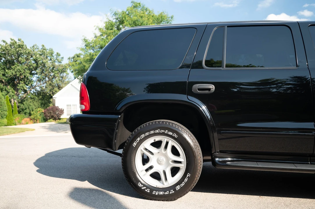 2000 Dodge Durango 1st Gen - Image 17 of 31