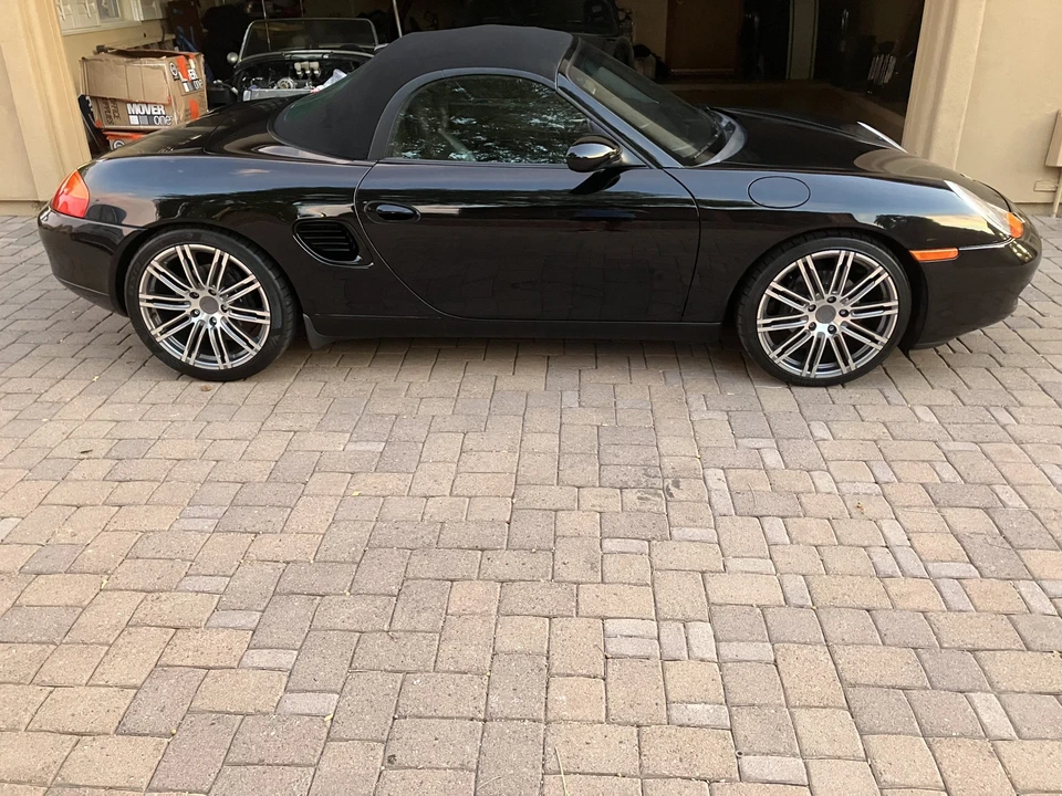 2000 Porsche 986 Boxster - Image 10 of 31