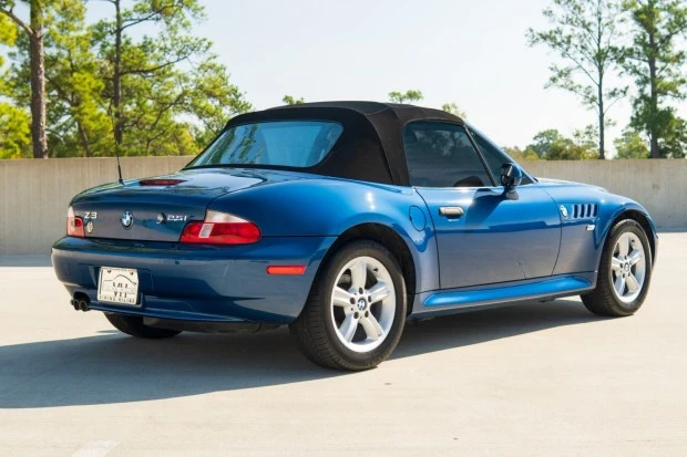 2001 BMW Z3 Roadster - Image 2 of 7