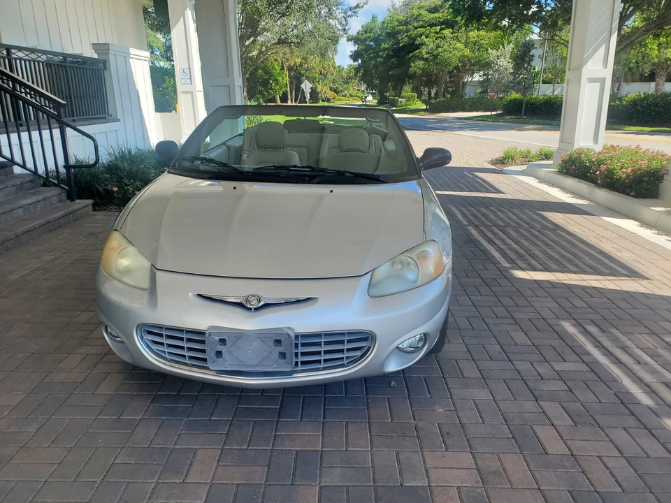 2001 Chrysler Sebring - Image 7 of 31