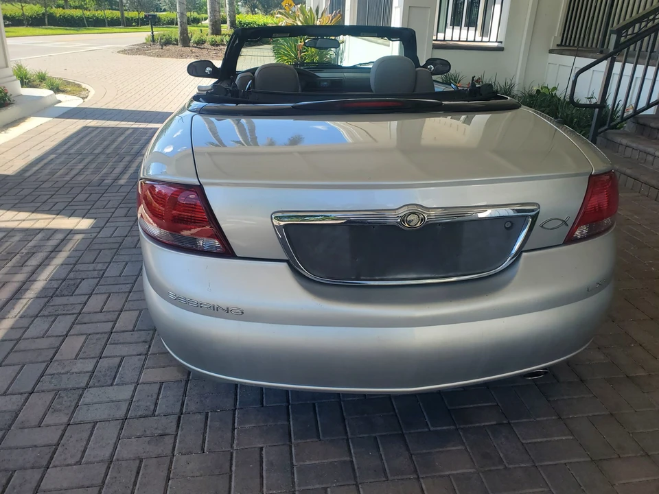 2001 Chrysler Sebring - Image 23 of 31