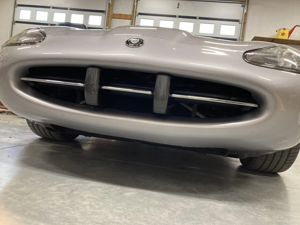 2001 Jaguar X100 XK8 - Image 27 of 31